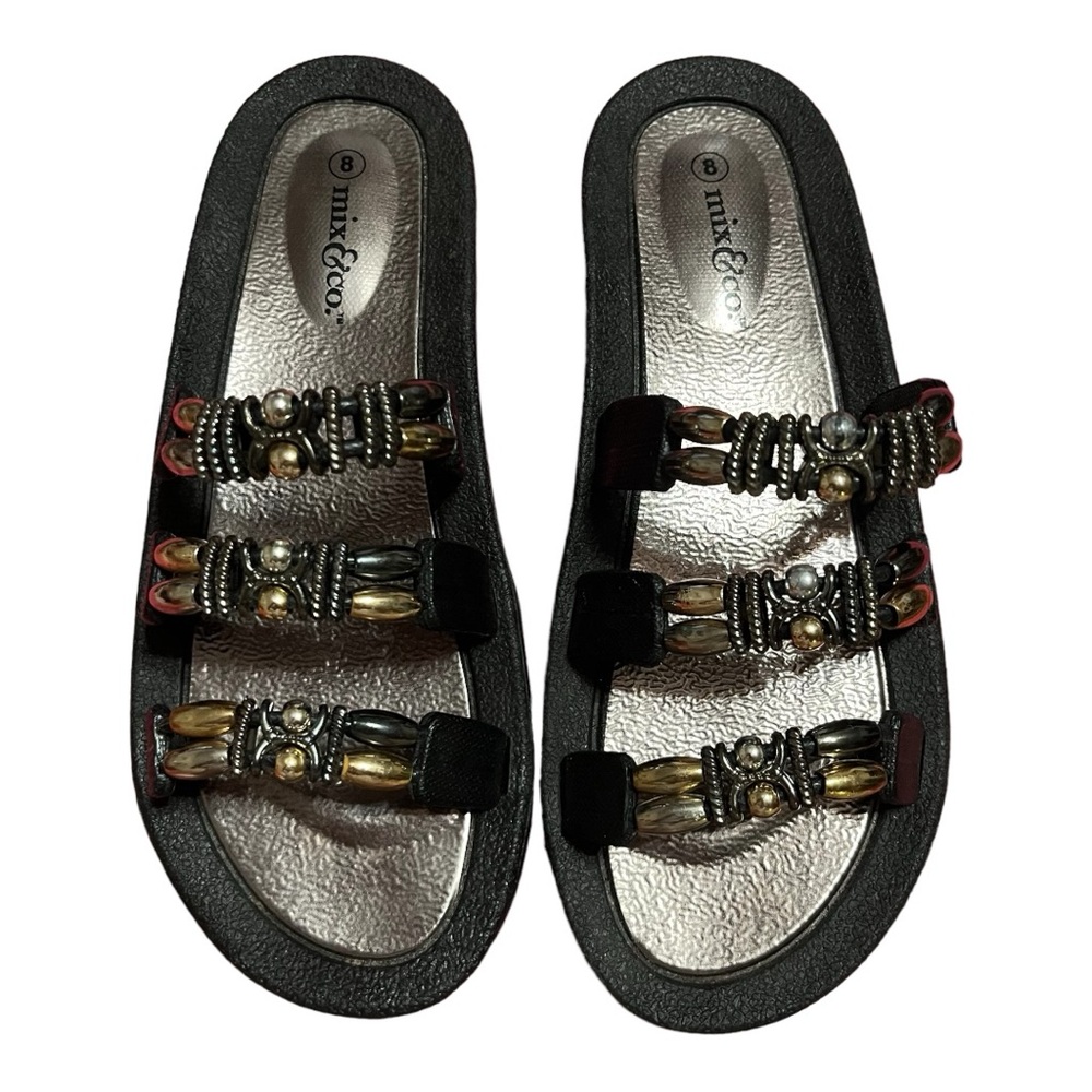 Mix & Co. Black Beaded Sandals 8